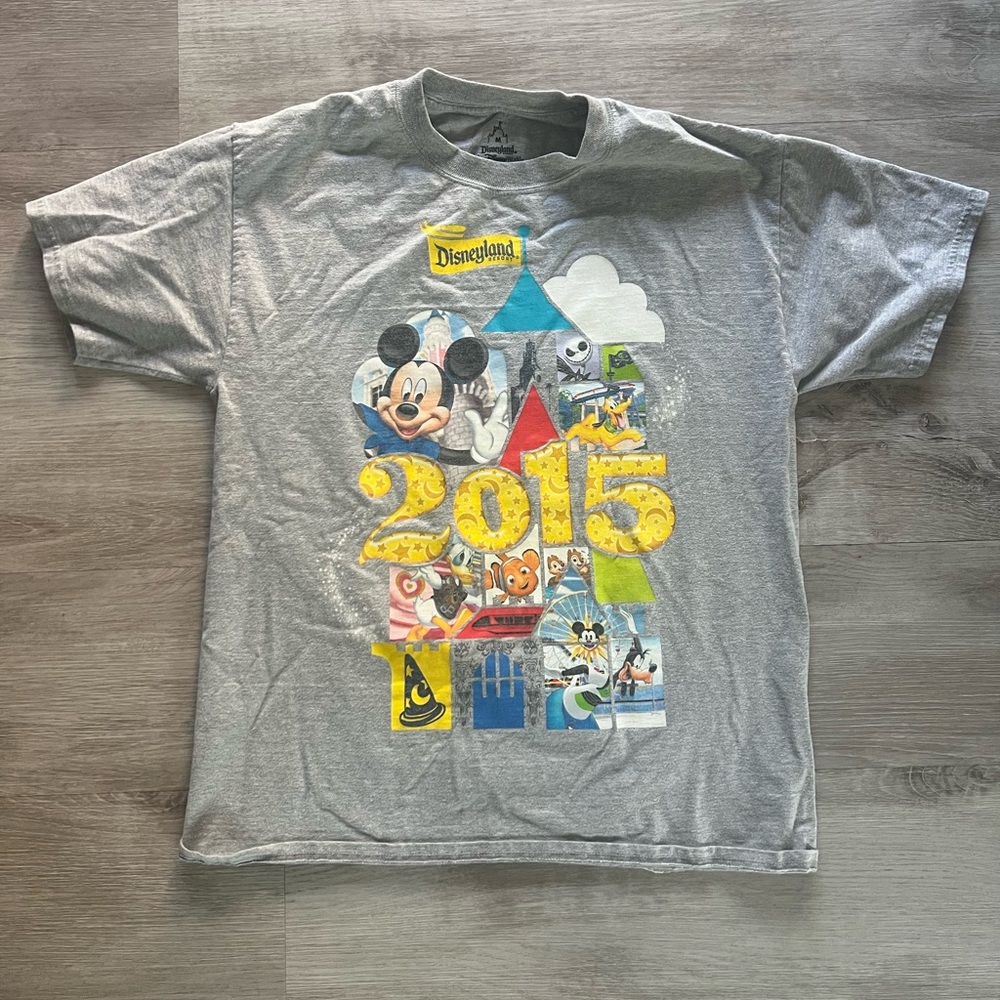 Disneyland T-shirt!